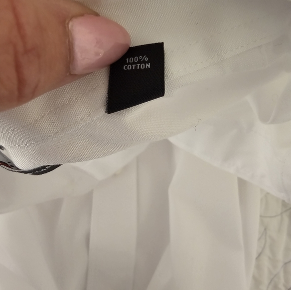 Tommy Hilfiger Men's Classic White Regular Fit  Shirt Size 15 1/2 34/35 - Picture 6 of 7
